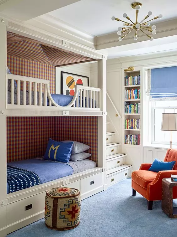 اتاق بچه رنگارنگ با تخخواب دو طبقه توکار