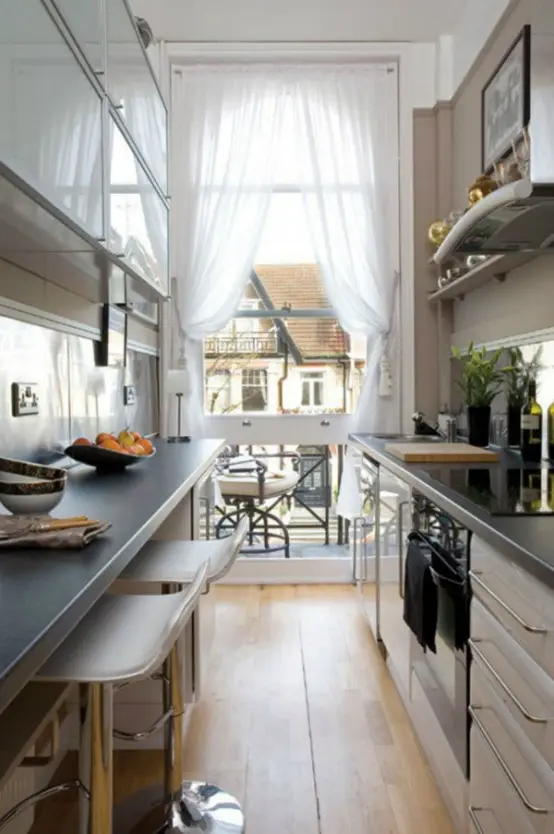 stylish and functional narrow kitchen design ideas 12 554x834 1